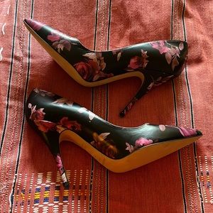 Kate spade floral pattern heels